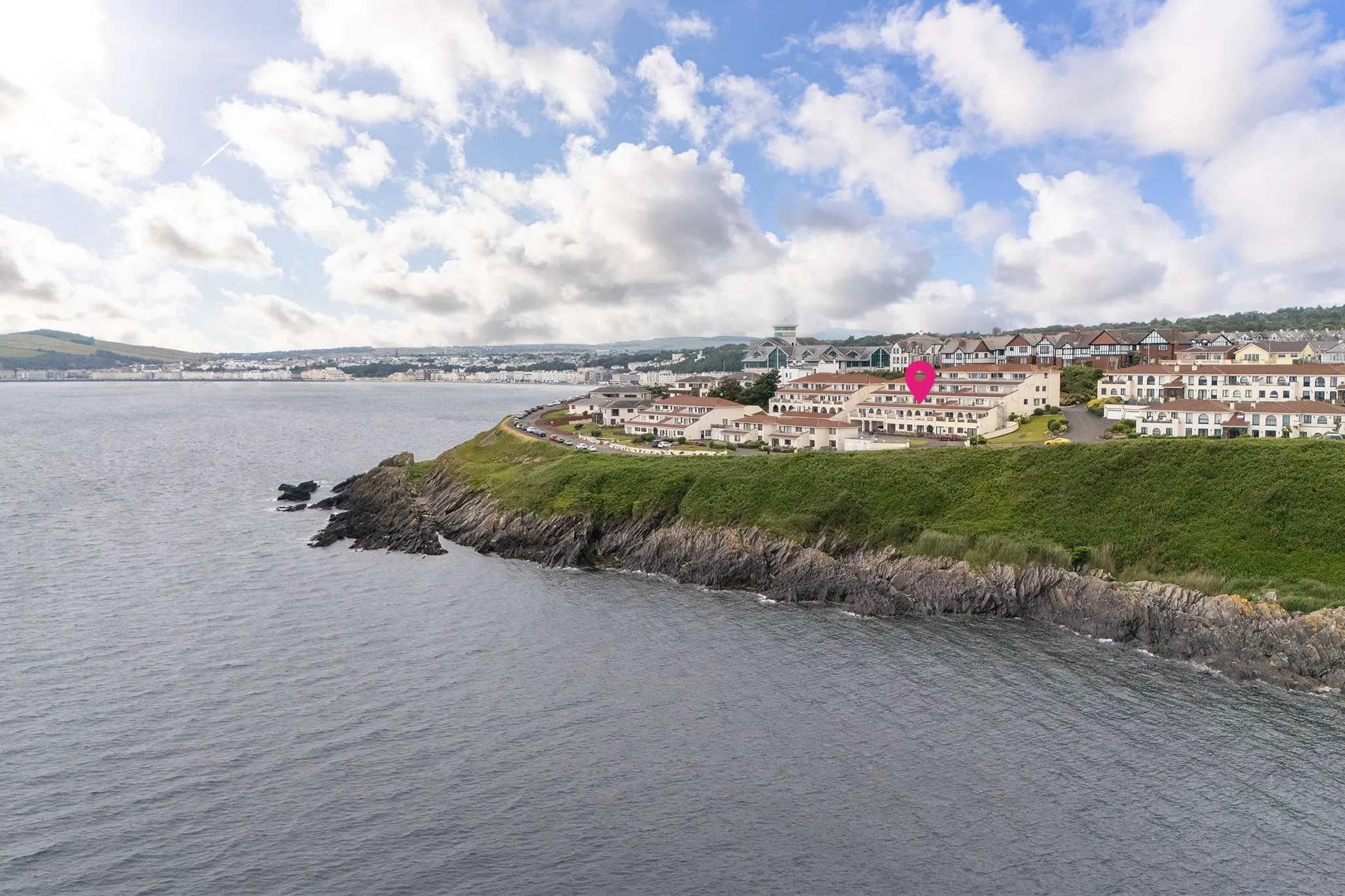 23 King Edward Bay Apartments, Sea Cliff Road, Onchan. — Photo 4 of 5