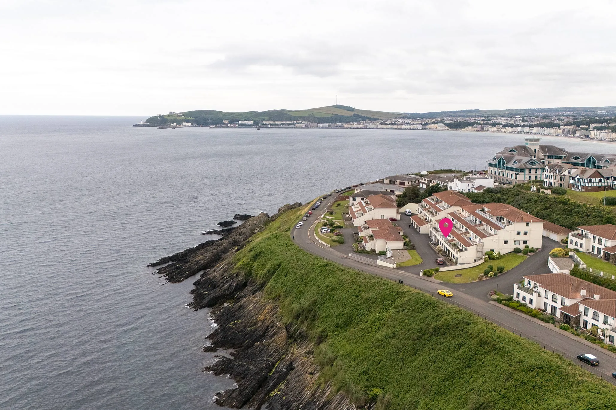 23 King Edward Bay Apartments, Sea Cliff Road, Onchan. — Photo 5 of 5