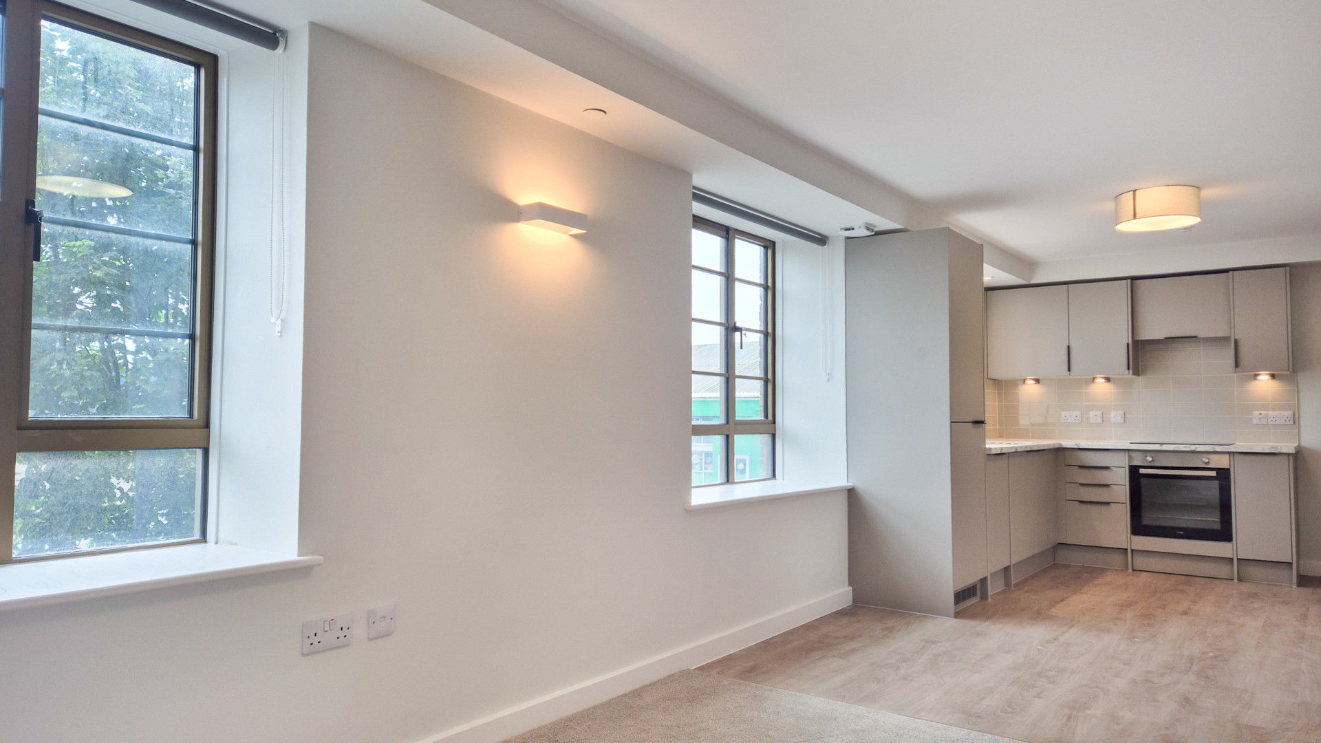 Apt. 7 Thie Clag, Westmoreland Road, Douglas, IM1 4AJ. — Photo 3 of 13