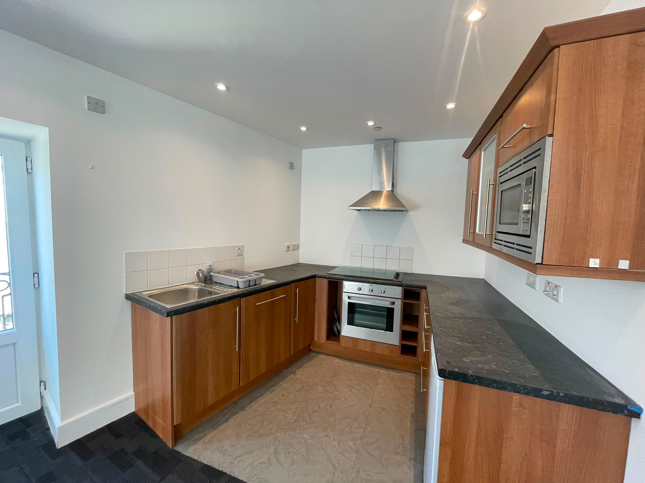 Apartment 19, The Courtyard, Castletown. — Photo 4 of 10