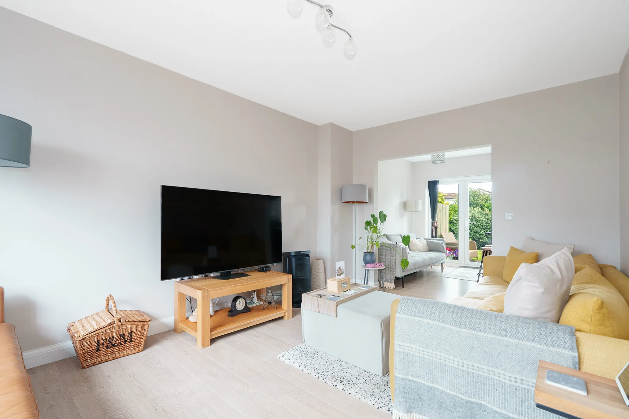 40 Knock Rushen, Scarlett, Castletown. — Photo 4 of 5