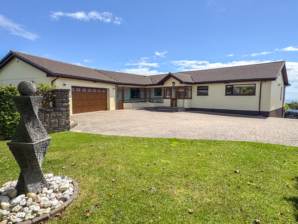 Henmar, 6 Hill Park, Ballakillowey, Colby. — Photo 1 of 28