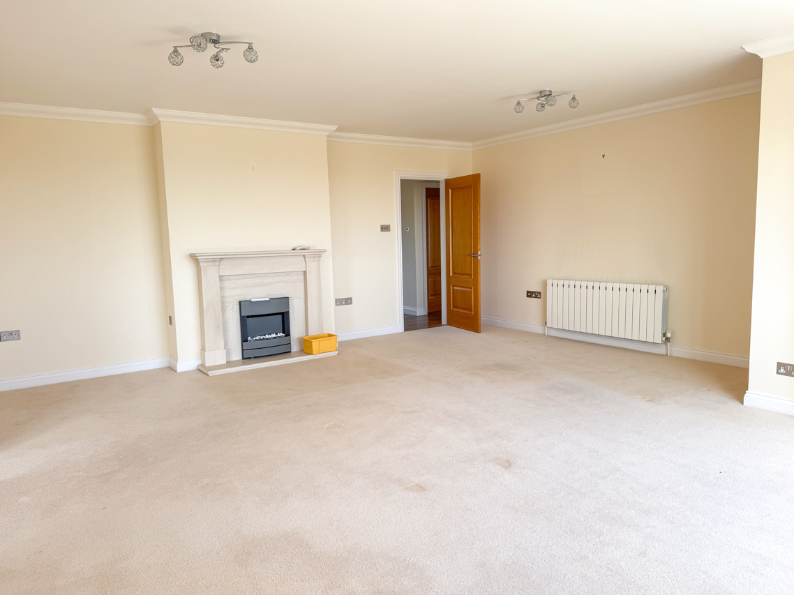 Henmar, 6 Hill Park, Ballakillowey, Colby. — Photo 5 of 28