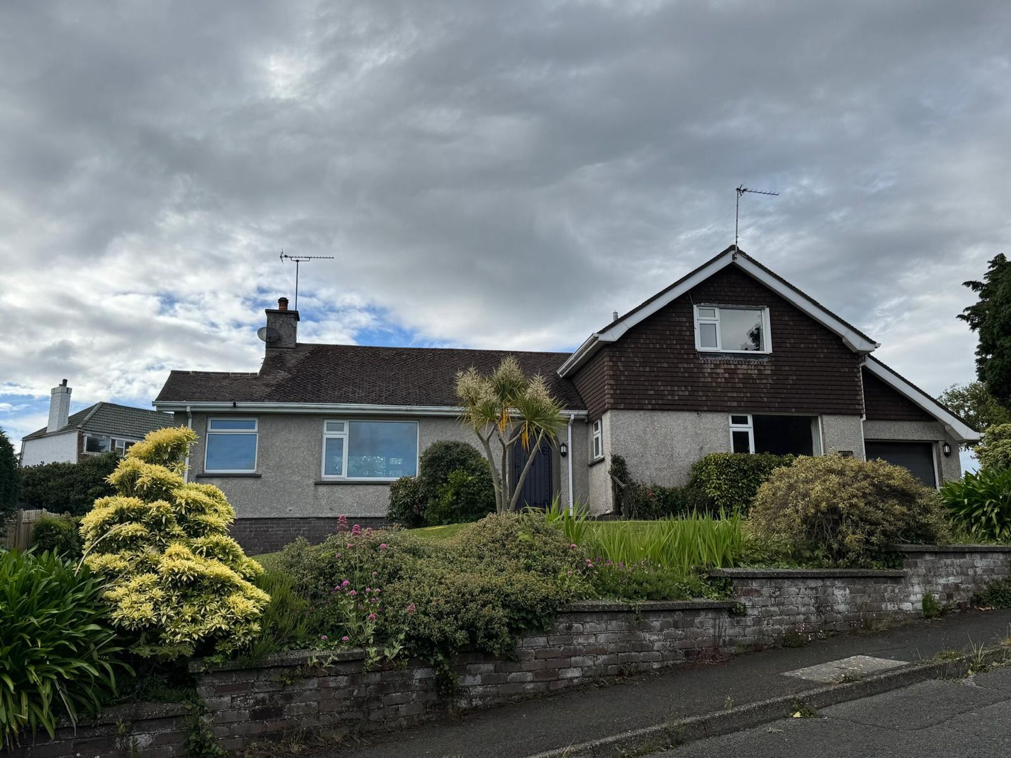 3 bed detached bungalow to rent in St. Olaves Close, Ramsey, IM8. — Photo 1 of 3