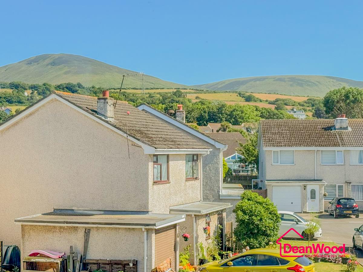 3 Slieau Curn Park, Kirk Michael, Isle Of Man. — Photo 4 of 22