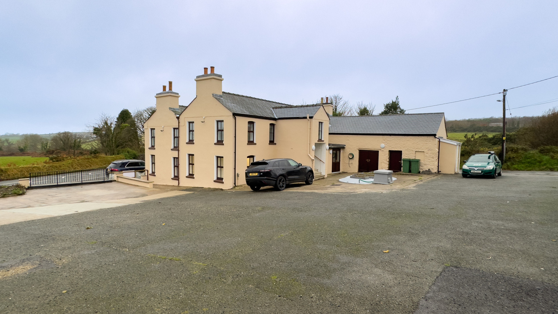 The LA Apartment, Main Road, Baldrine, IM4 6AE. — Photo 2 of 8