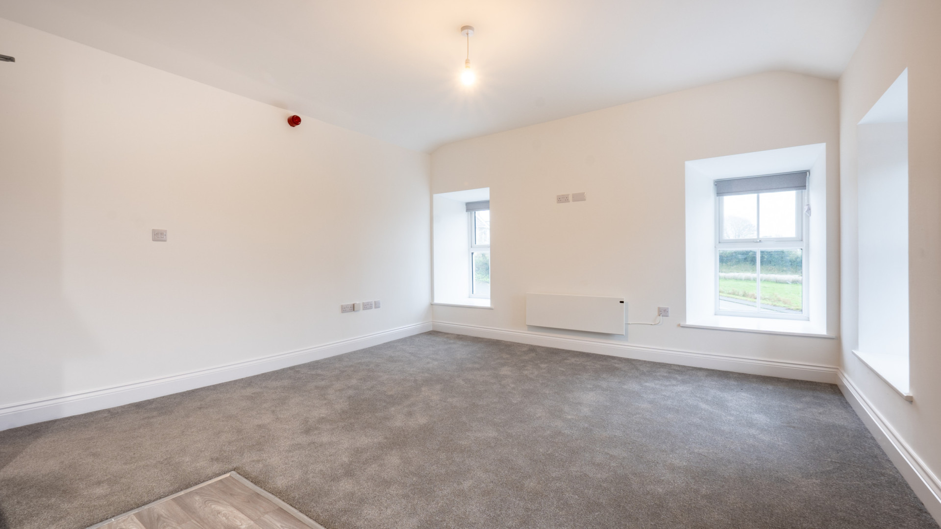 The LA Apartment, Main Road, Baldrine, IM4 6AE. — Photo 3 of 8