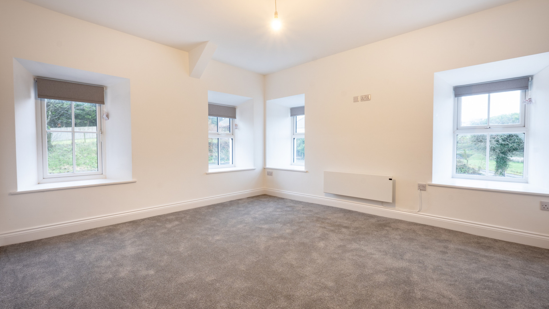 The LA Apartment, Main Road, Baldrine, IM4 6AE. — Photo 5 of 8