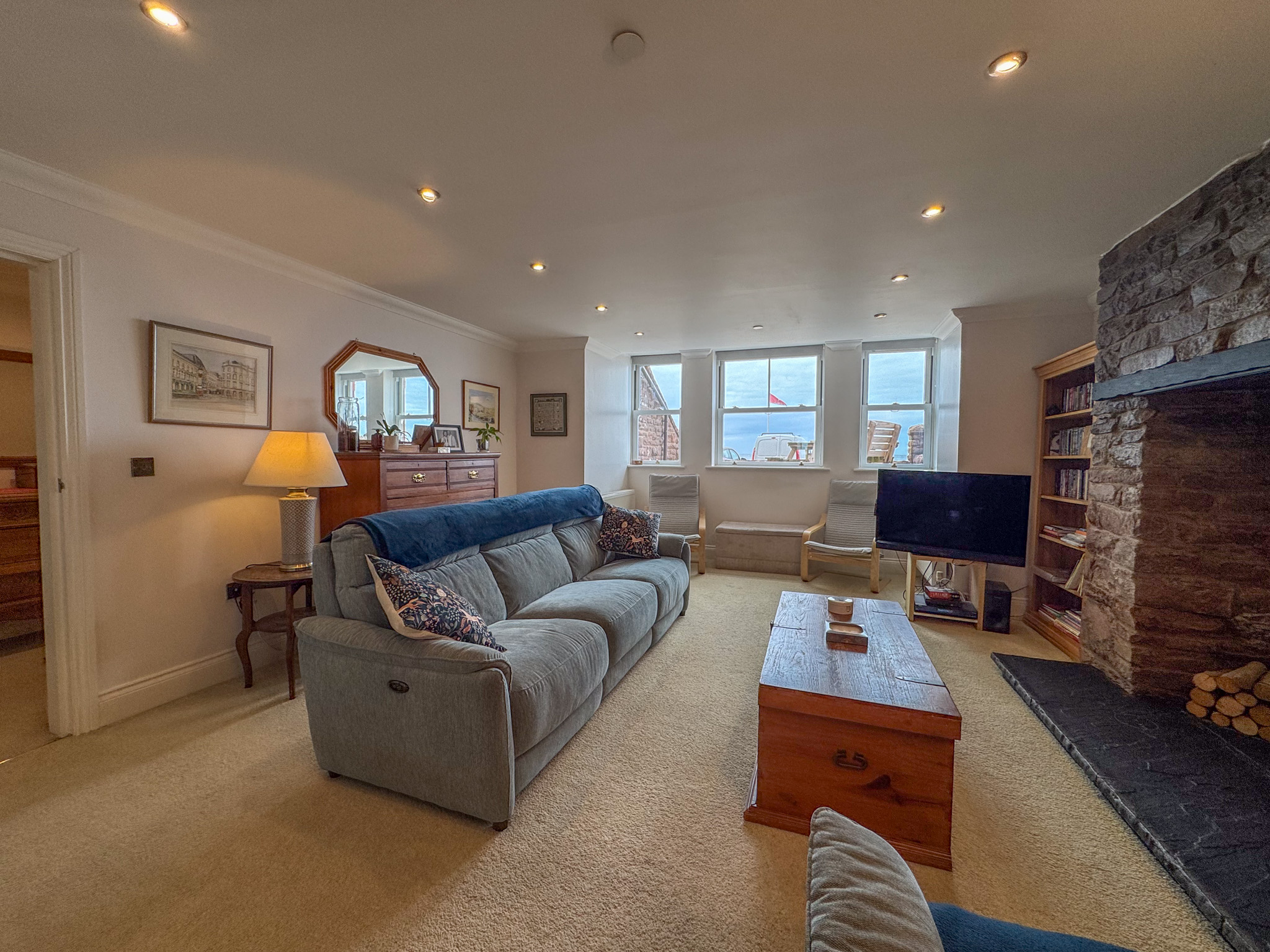 The Garden Flat, 4 Athol House, Peel. — Photo 3 of 19