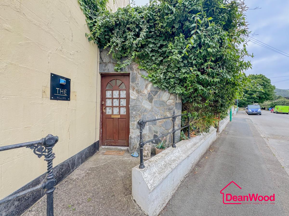 The Willows, Altdale Terrace, Lezayre Road, Ramsey. — Photo 5 of 33