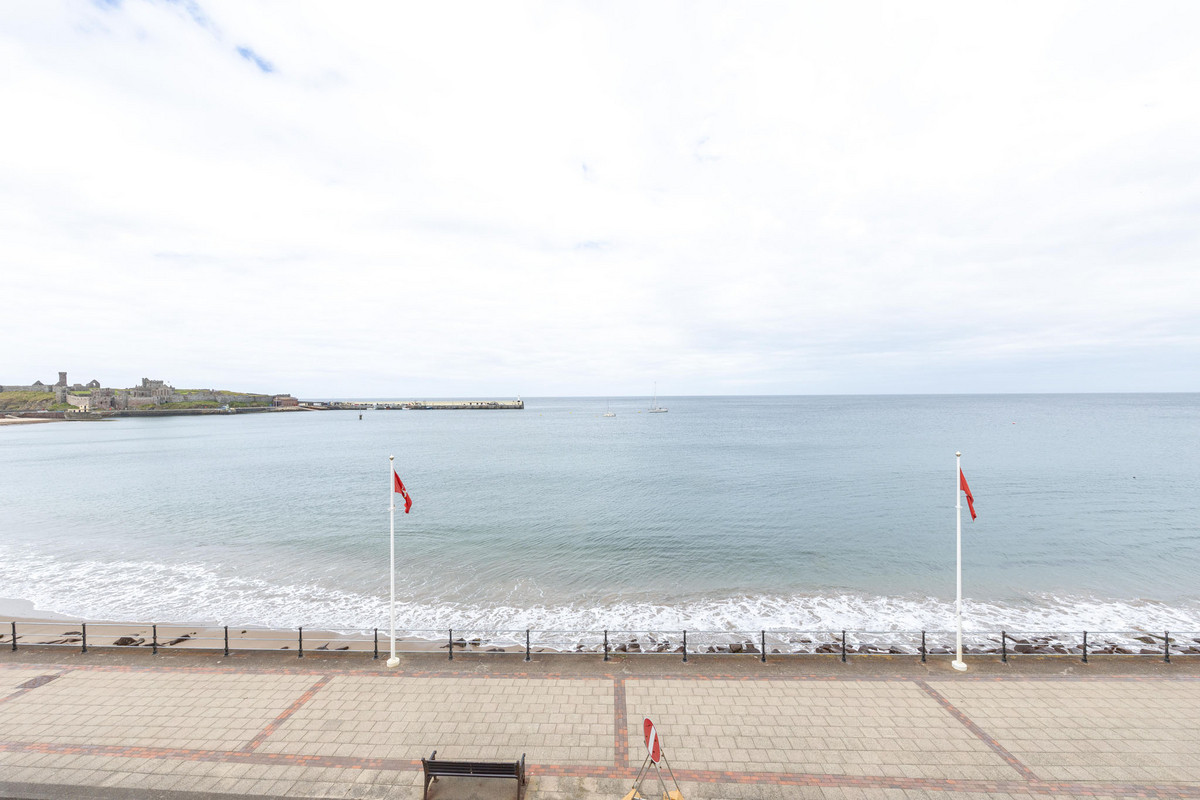Marine Parade, Isle Of Man, IM5 1, Peel. — Photo 3 of 28