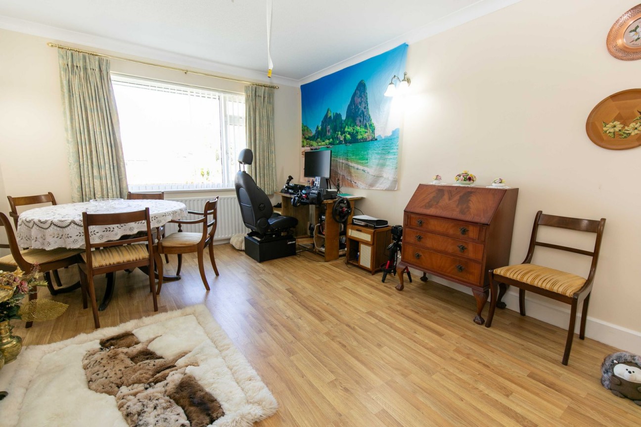 5, Lheaney Grove, Ramsey, IM8 2JQ. — Photo 5 of 31