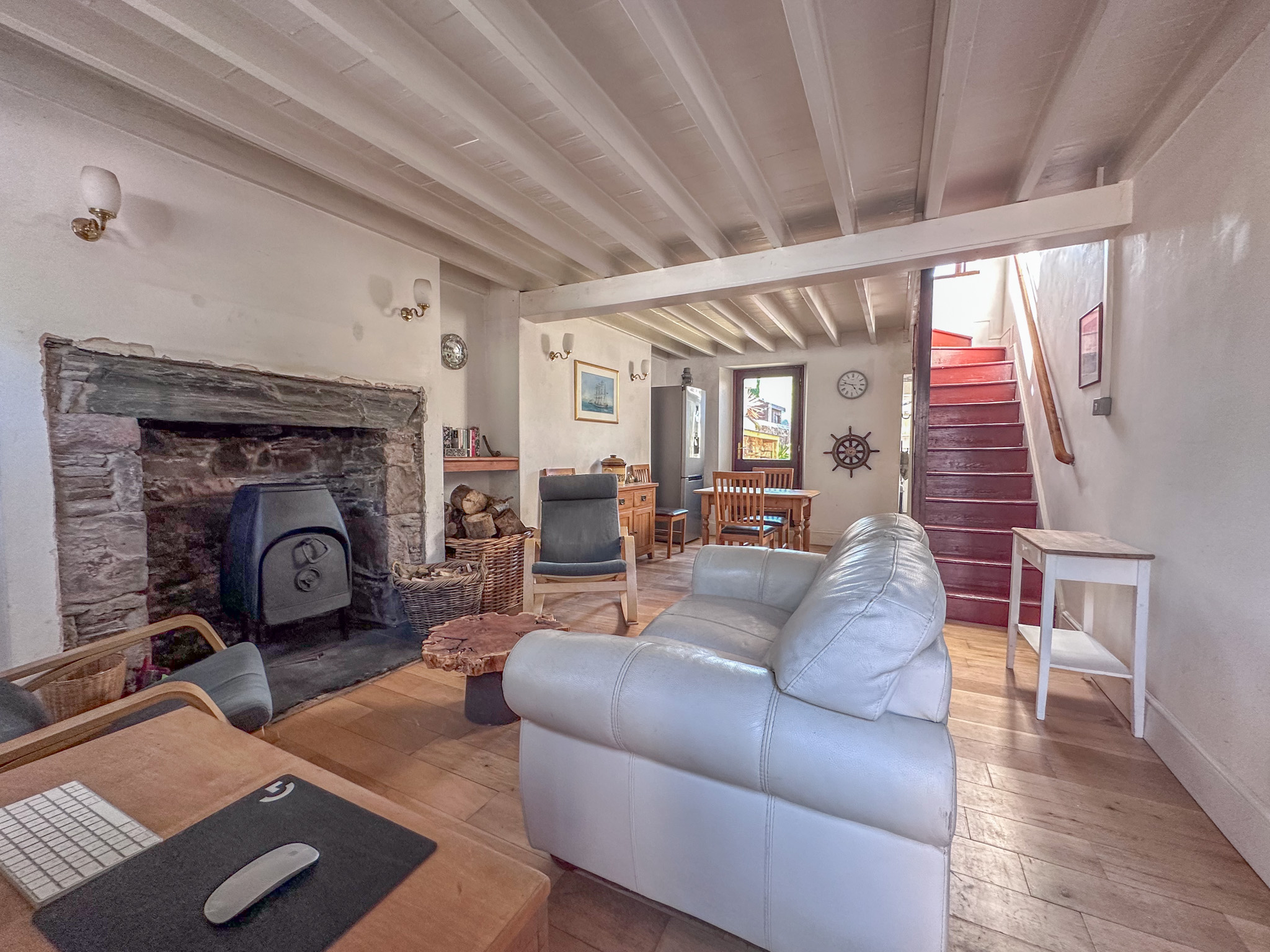 42 Patrick Street, Peel. — Photo 4 of 32