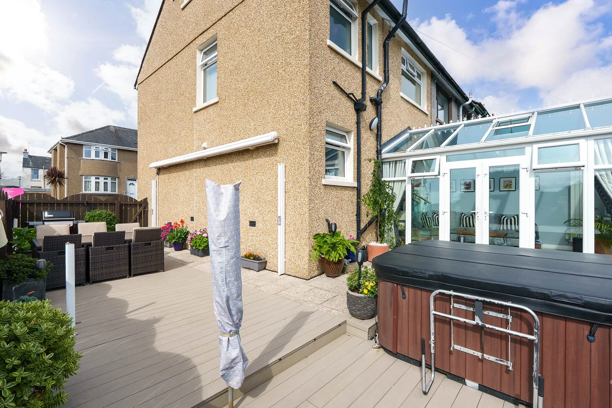 2 Elm Drive, Onchan. — Photo 2 of 5