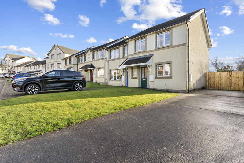 2 Ballacottier Meadow, Braddan IM2 2QX. — Photo 2 of 19