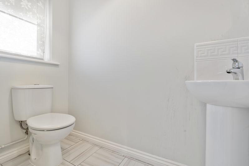 2 Ballacottier Meadow, Braddan IM2 2QX. — Photo 3 of 19
