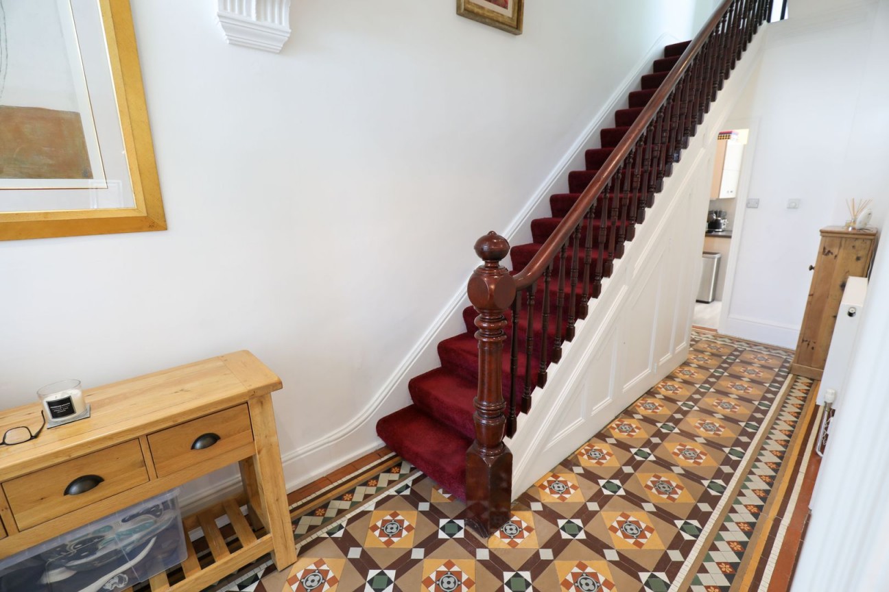 10, Somerset Road, Douglas, Isle Of Man, IM2 5AD. — Photo 5 of 35