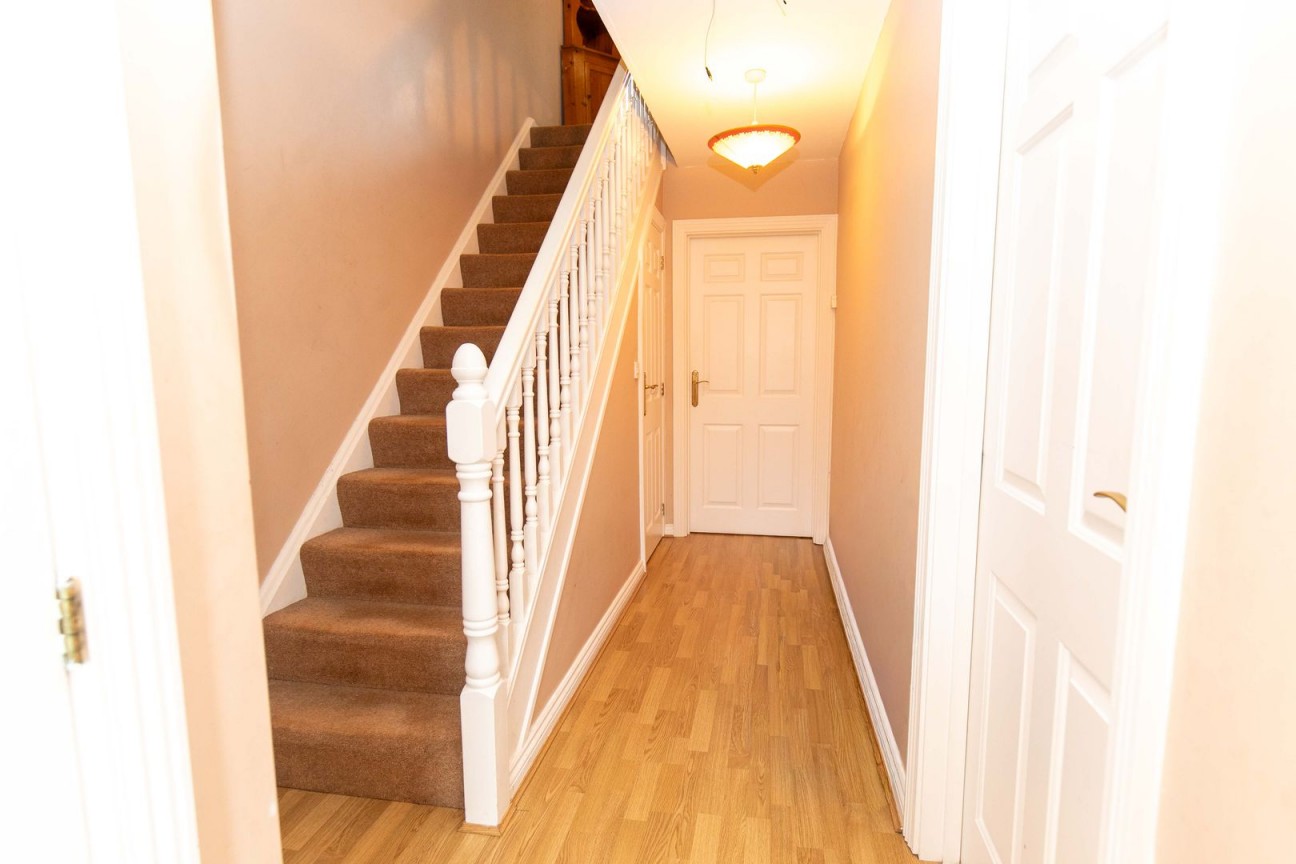 18, Larivane Meadows, Andreas, IM7 4JD. — Photo 3 of 17