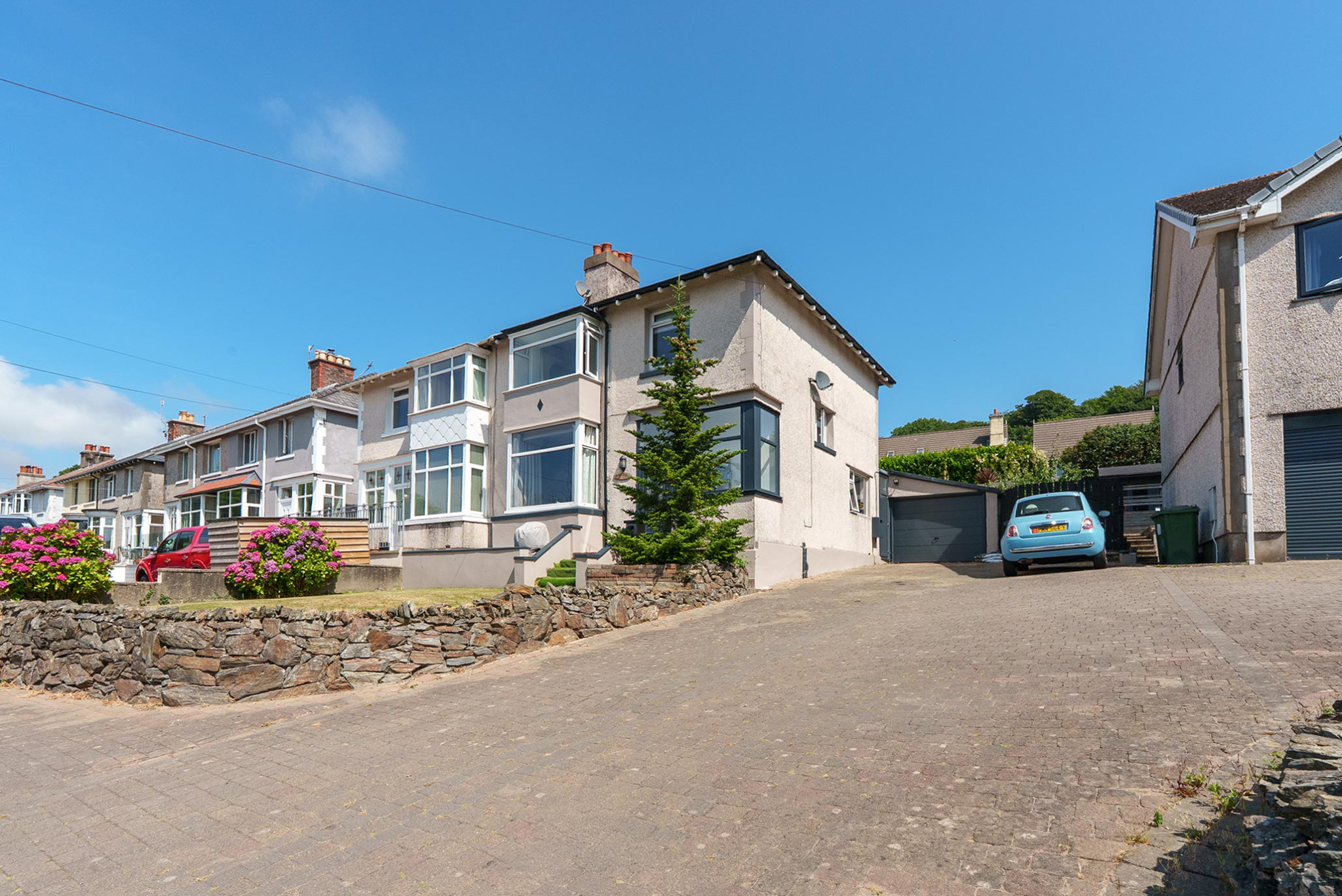 Injebreck, 20 Woodlea Villas, Crosby. — Photo 2 of 32