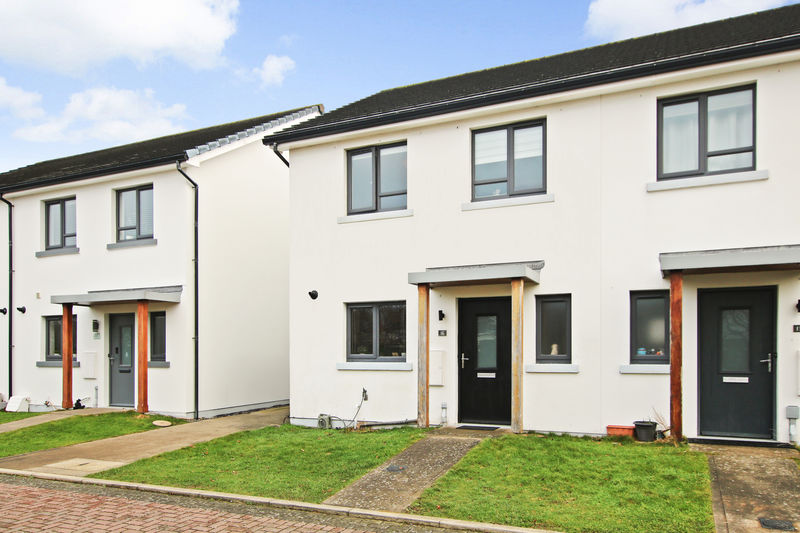 16 Cronk View Crescent, Ballakilley, Port Erin IM9 6DU. — Photo 1 of 28