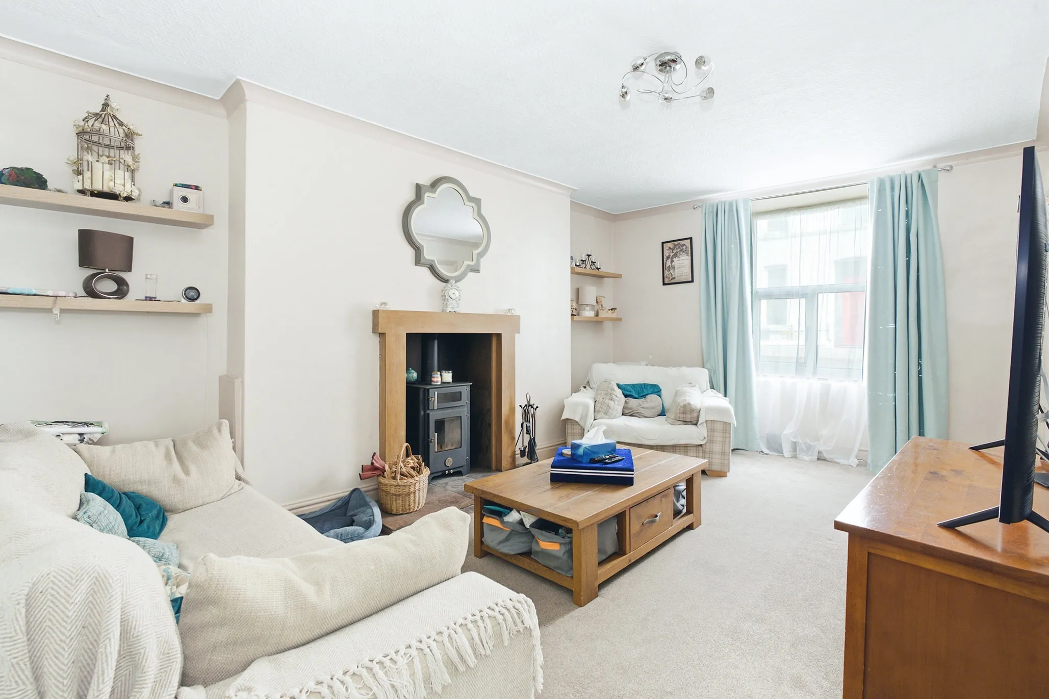 17 Wesley Terrace, Douglas. — Photo 3 of 5