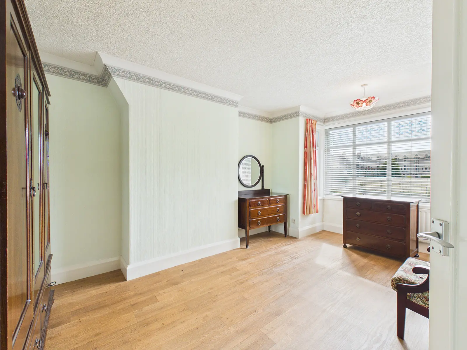 33 Kensington Road, Douglas, Isle Of Man, Isle Of Man, IM1 3EW. — Photo 4 of 23