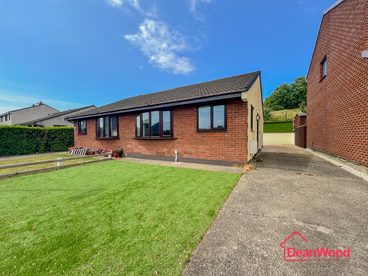 50 Cooil Drive, Douglas, Isle Of Man. — Photo 1 of 18