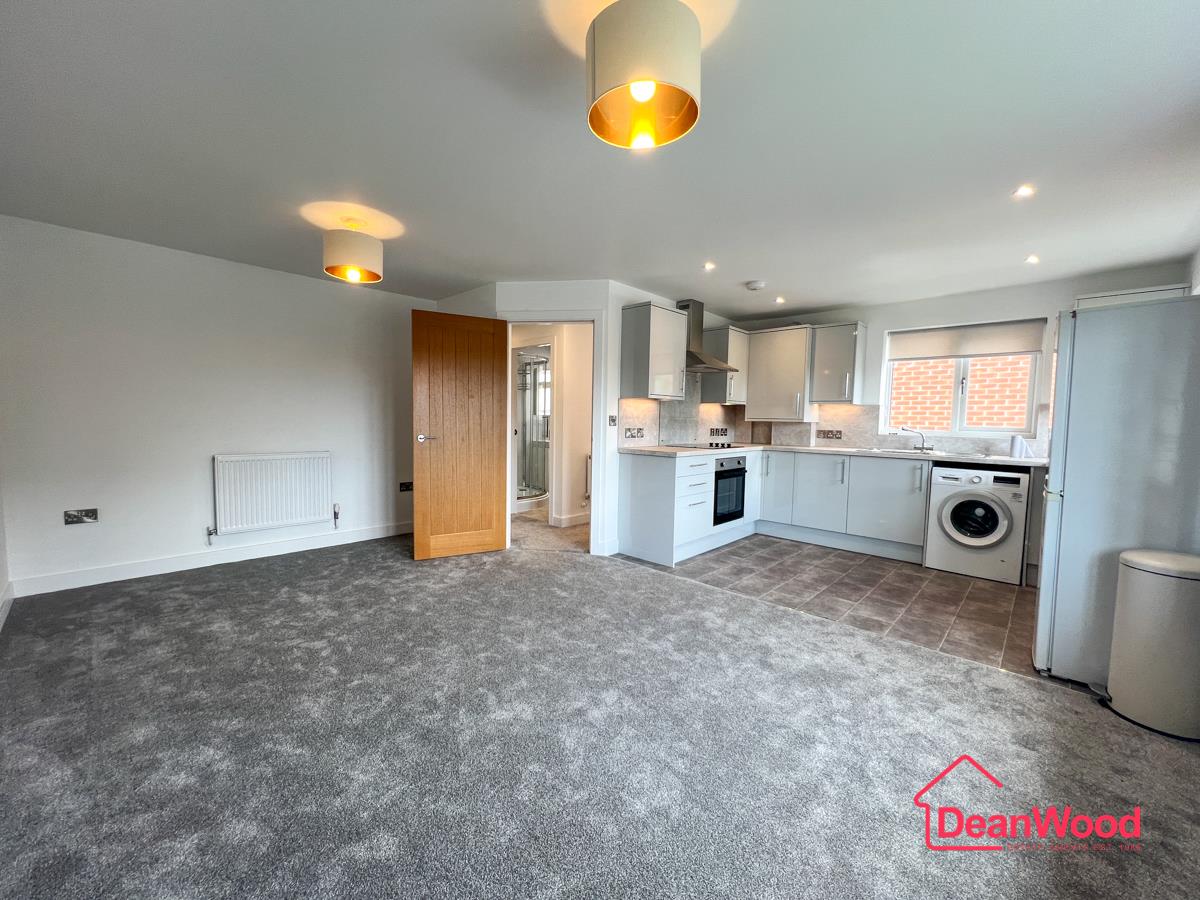 50 Cooil Drive, Douglas, Isle Of Man. — Photo 4 of 18