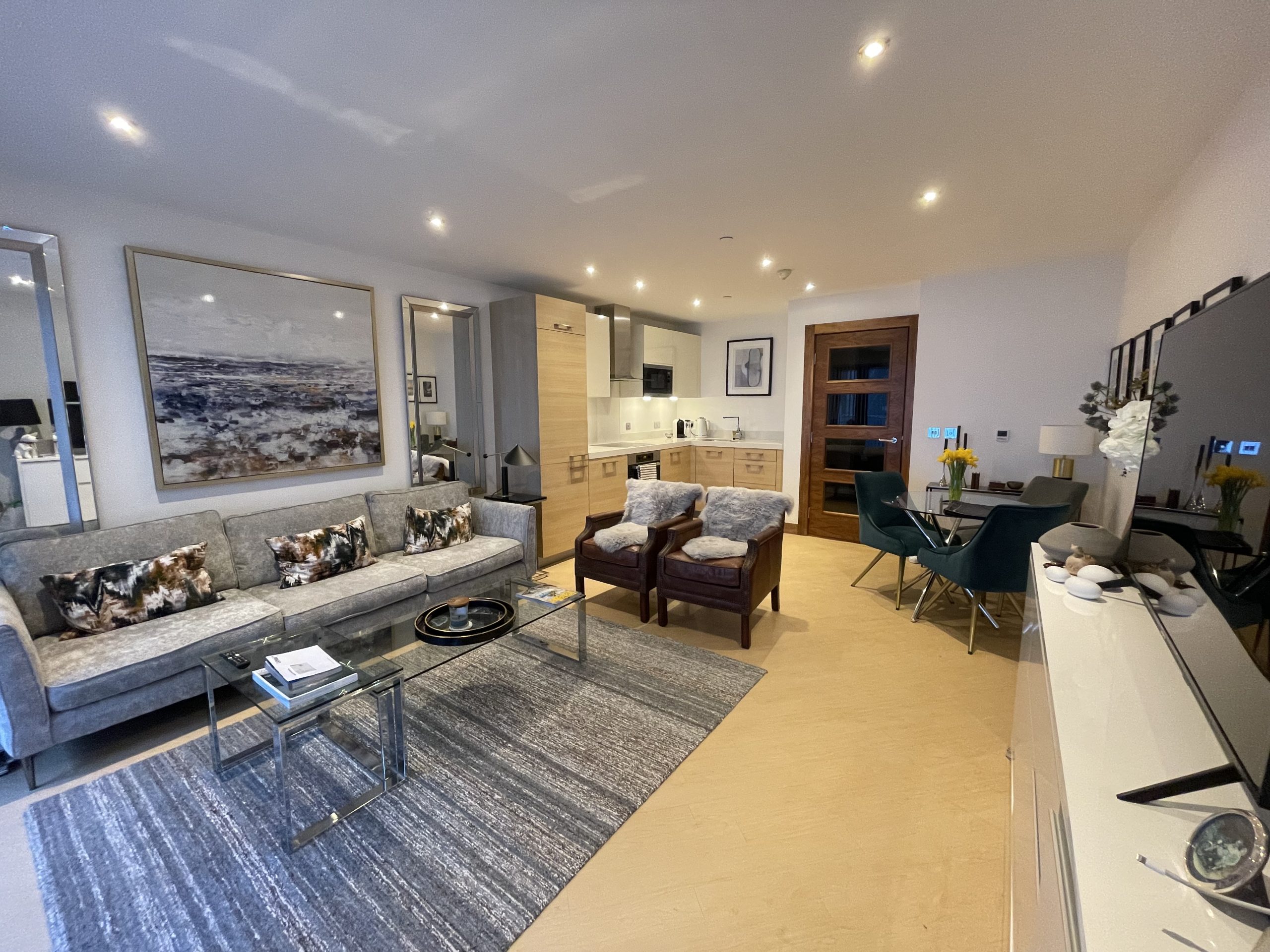 Quay West, Bridge Road, Douglas, Isle of Man, IM1 5AG. — Photo 5 of 10
