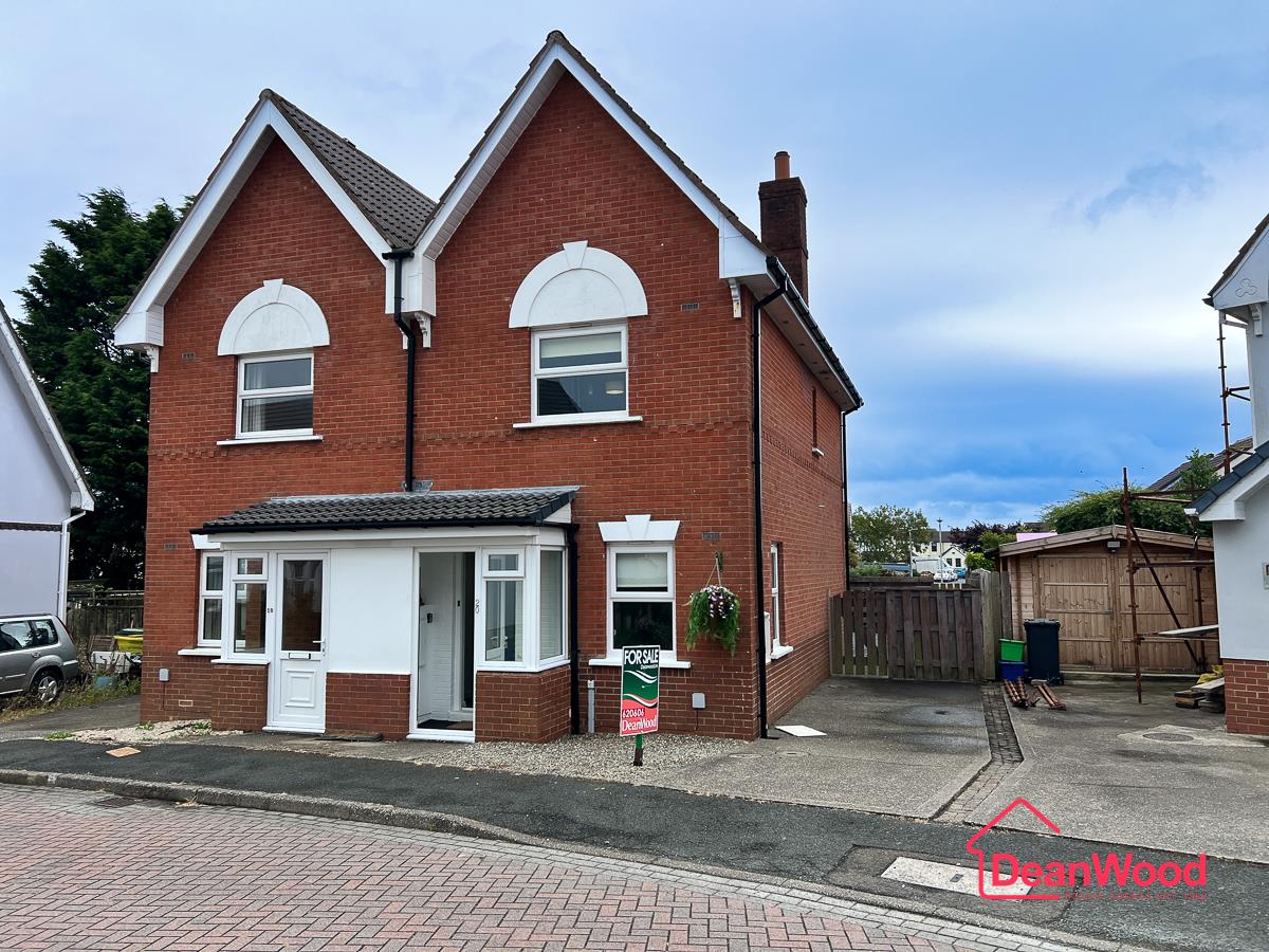 20 Berry Woods Avenue, Douglas, Isle Of Man. — Photo 1 of 19