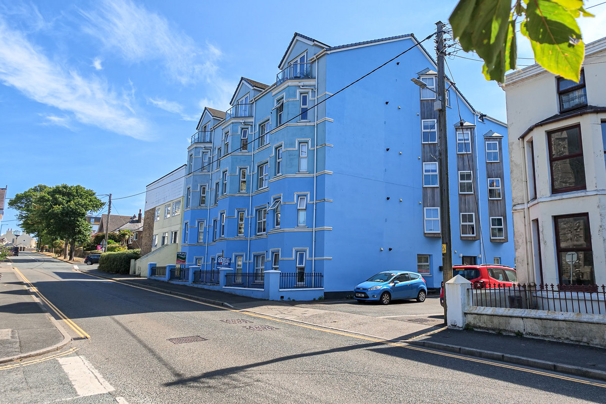 Waterloo Road, Isle Of Man, IM8 1, Ramsey. — Photo 1 of 28