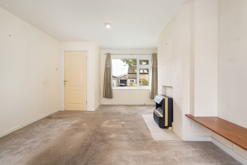 17 Creggan Mooar, Port St Mary IM9 5BB. — Photo 4 of 20