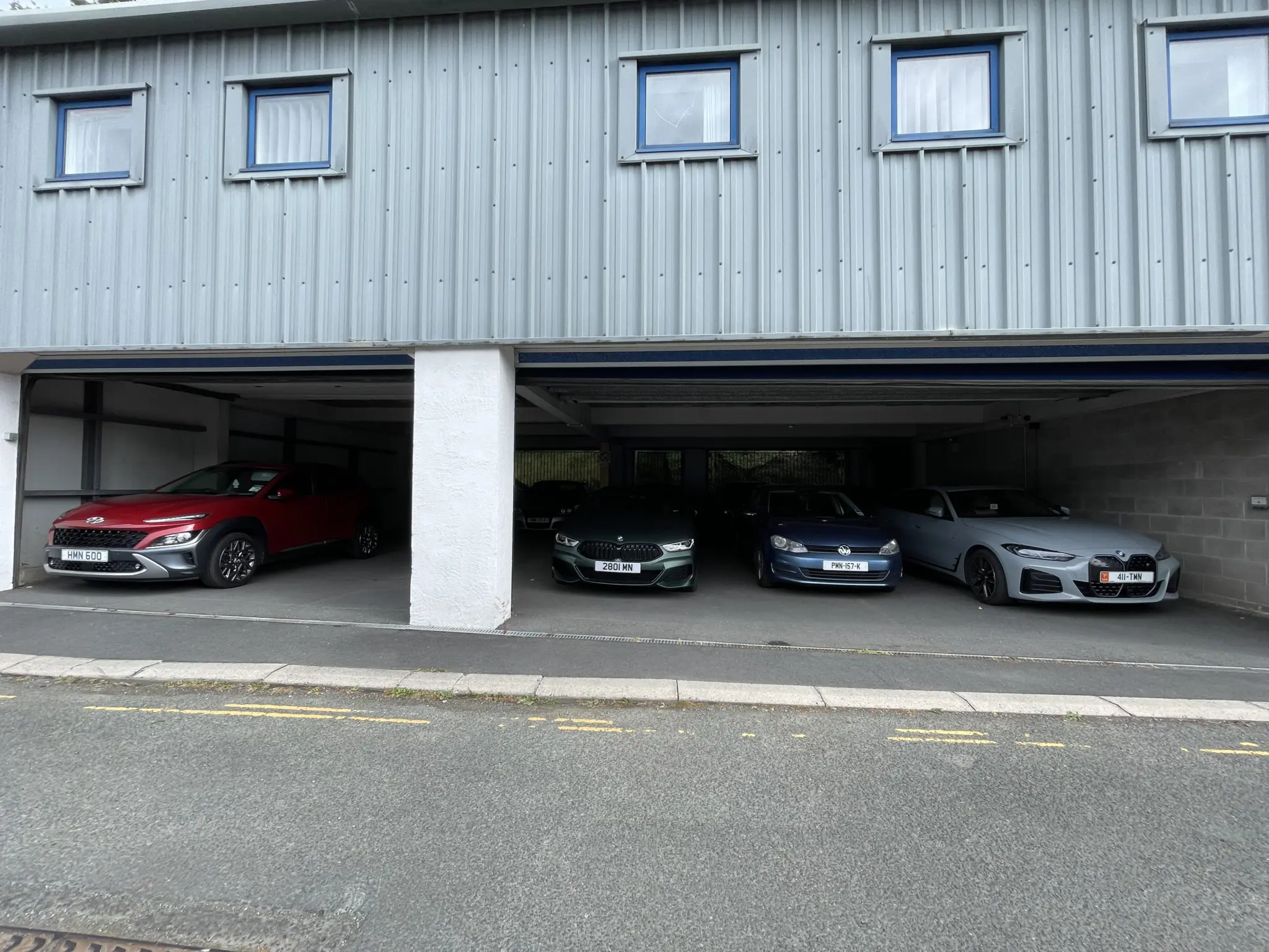 Design House, Hills Meadow, Douglas. — Photo 3 of 19