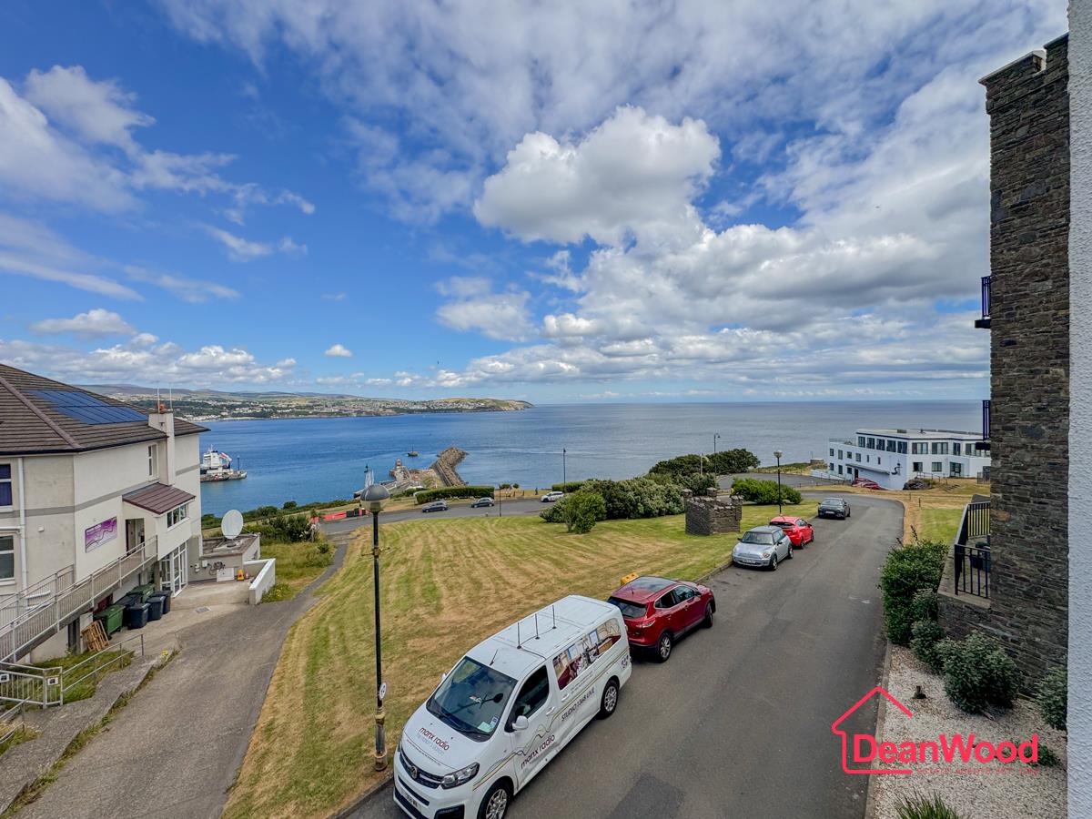 Apartment 9, Douglas Head Apartments, Douglas. - Photo 2 of 29
