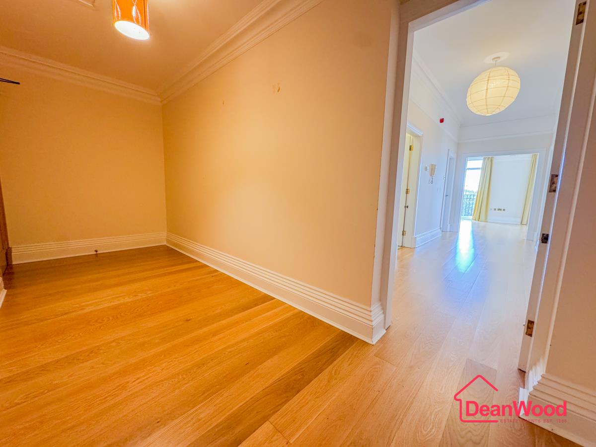 Apartment 9, Douglas Head Apartments, Douglas. - Photo 3 of 29