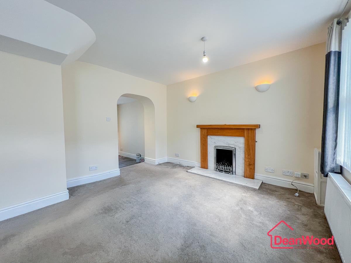 18 Church Avenue, Onchan, Isle of Man. - Photo 3 of 21