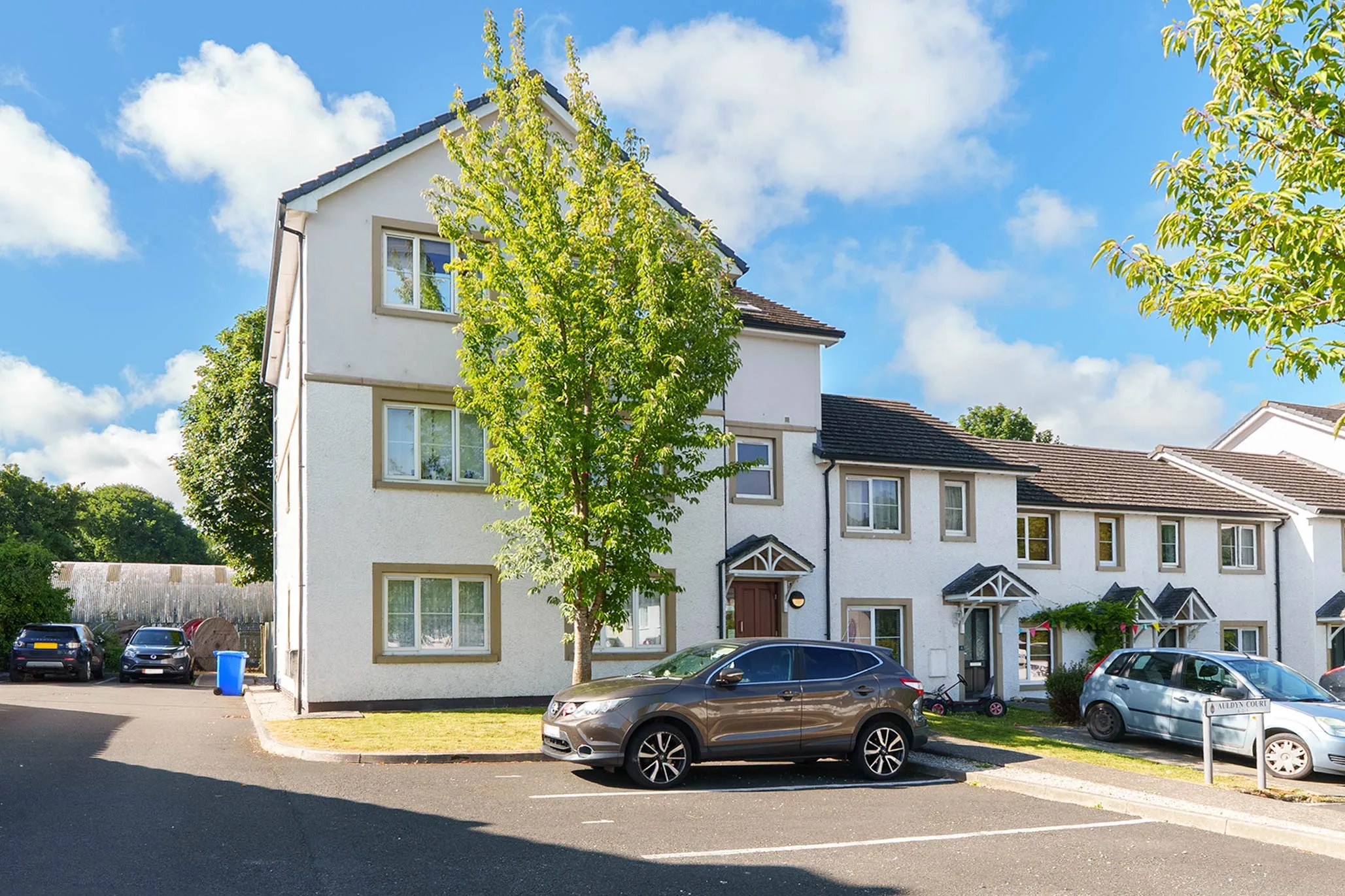 1 Auldyn Court, Ramsey. - Photo 1 of 5
