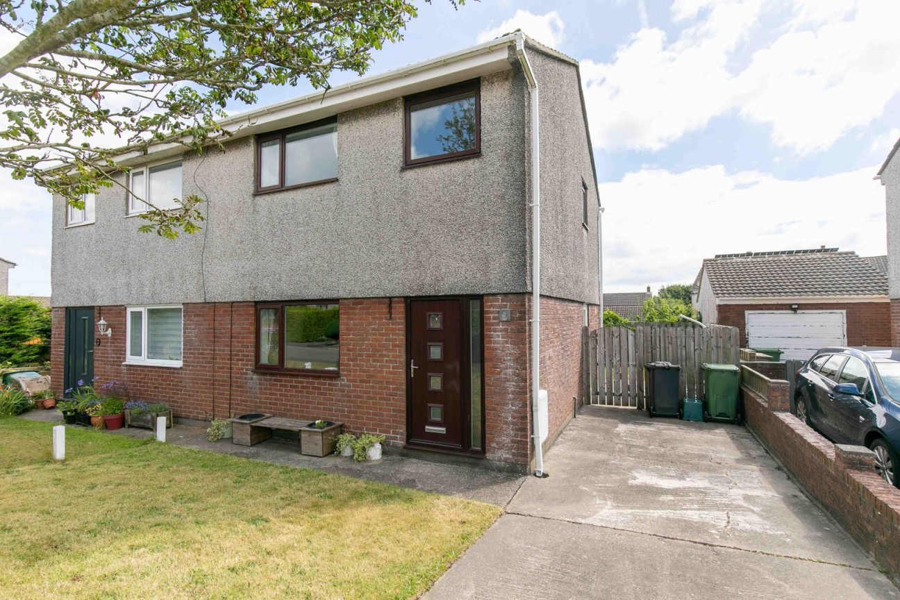 9, Cooil Drive, Douglas, IM2 2HG. - Photo 1 of 17