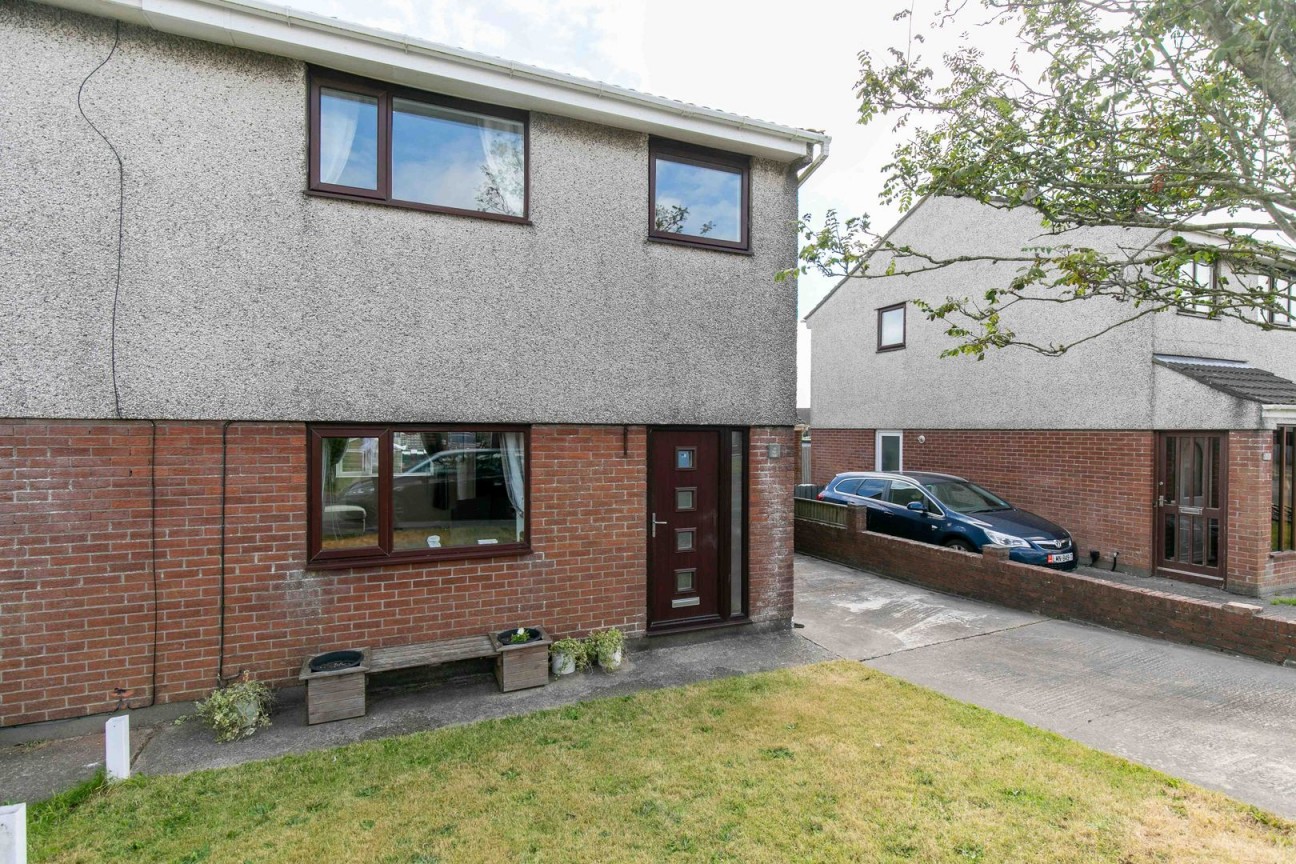 9, Cooil Drive, Douglas, IM2 2HG. - Photo 2 of 17