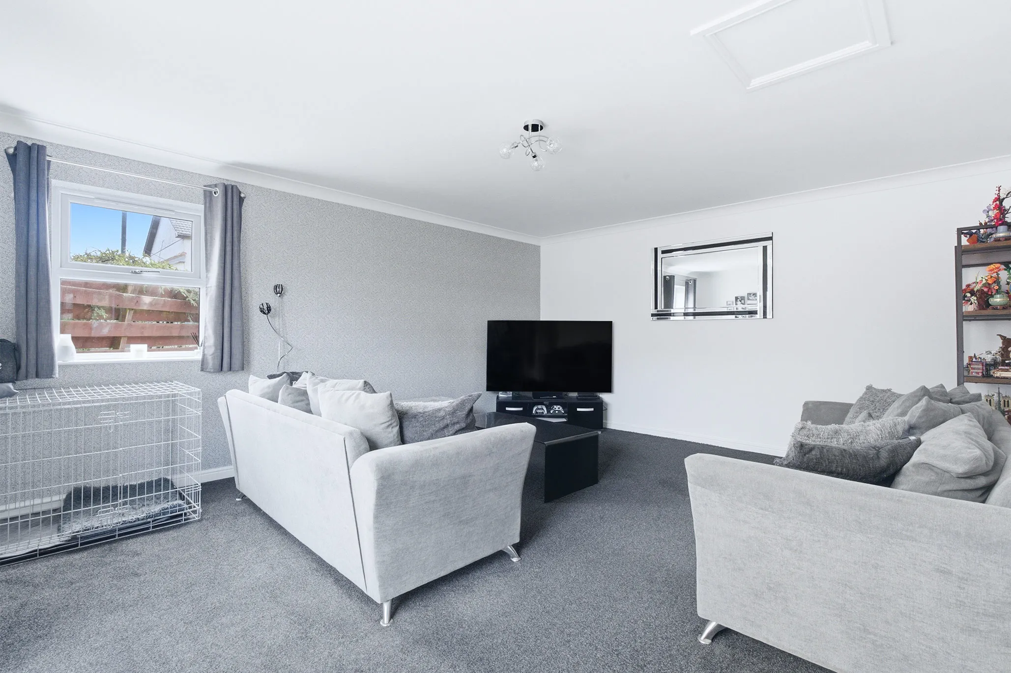 20 Cronk Y Berry Avenue, Douglas. - Photo 3 of 5