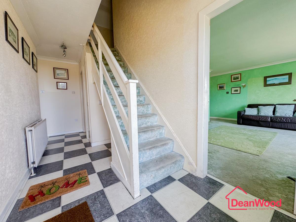 6, Birch Hill Grove, Onchan, Isle Of Man. - Photo 4 of 32