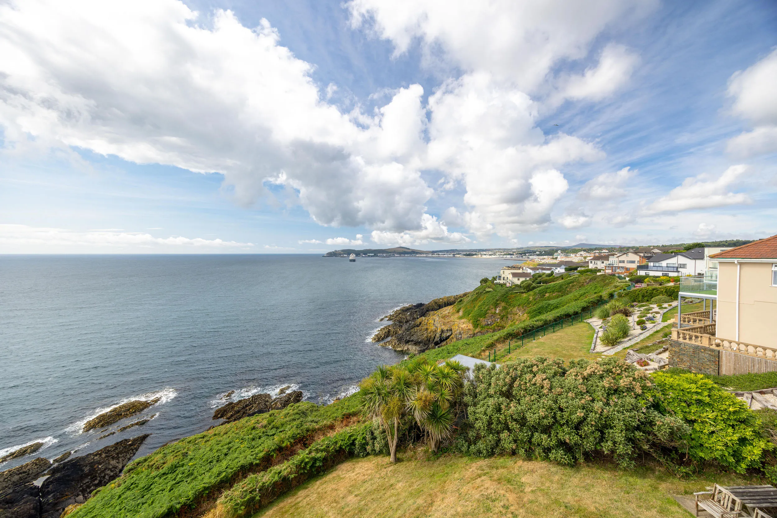Fo Carrick, Lag Birragh Drive, Onchan. - Photo 2 of 5
