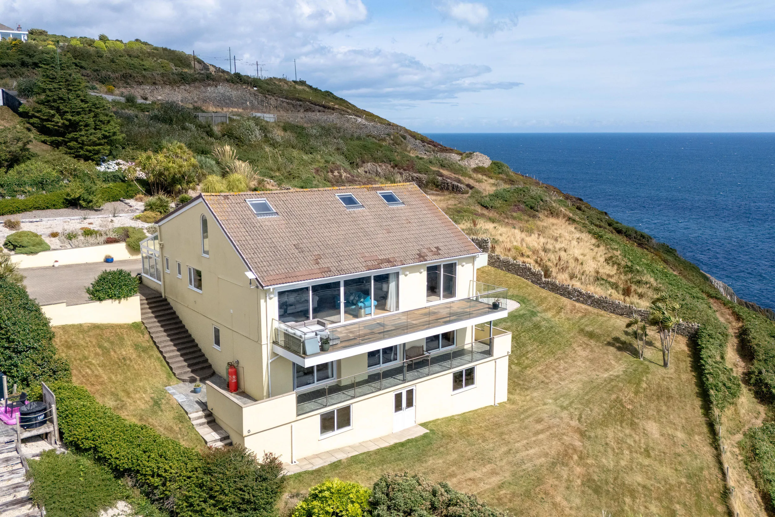 Fo Carrick, Lag Birragh Drive, Onchan. - Photo 3 of 5
