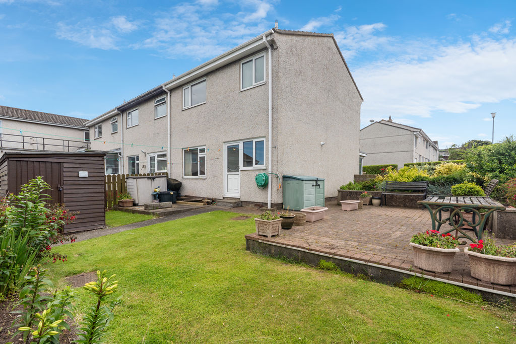1 Athol Court, Port Erin IM9 6EJ. — Photo 2 of 22