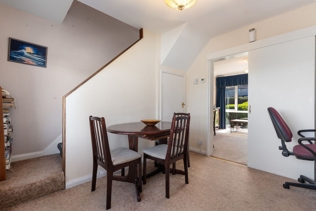1 Athol Court, Port Erin IM9 6EJ. — Photo 3 of 22