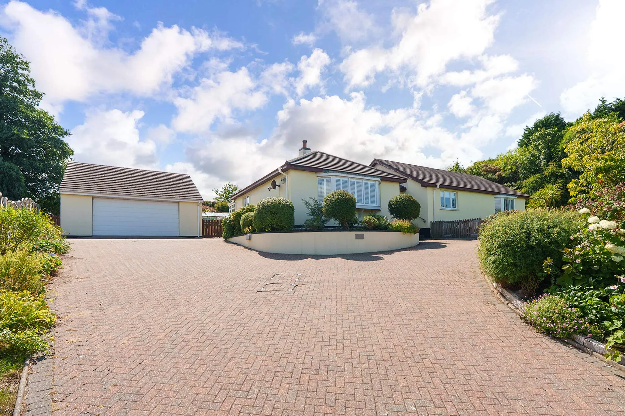 Thie Maynrys, Meainyn Close, Foxdale. - Photo 2 of 5