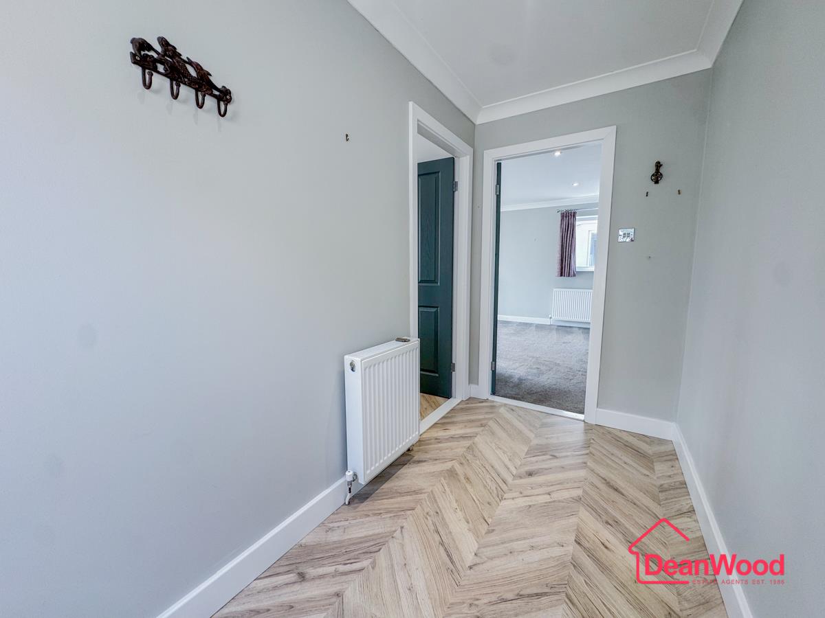 45, Scarlett Road, Castletown, Isle Of Man. - Photo 4 of 32