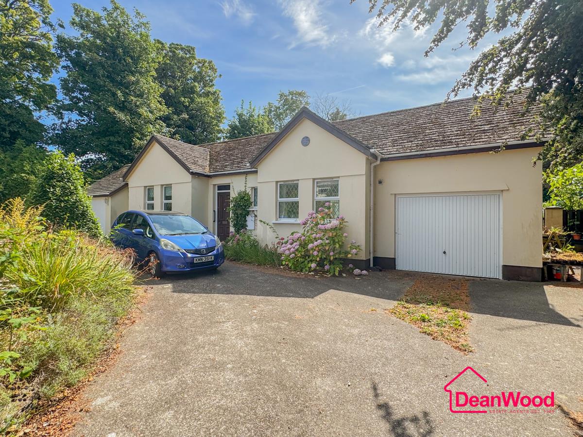 Jurby Road, Ramsey. - Photo 2 of 32