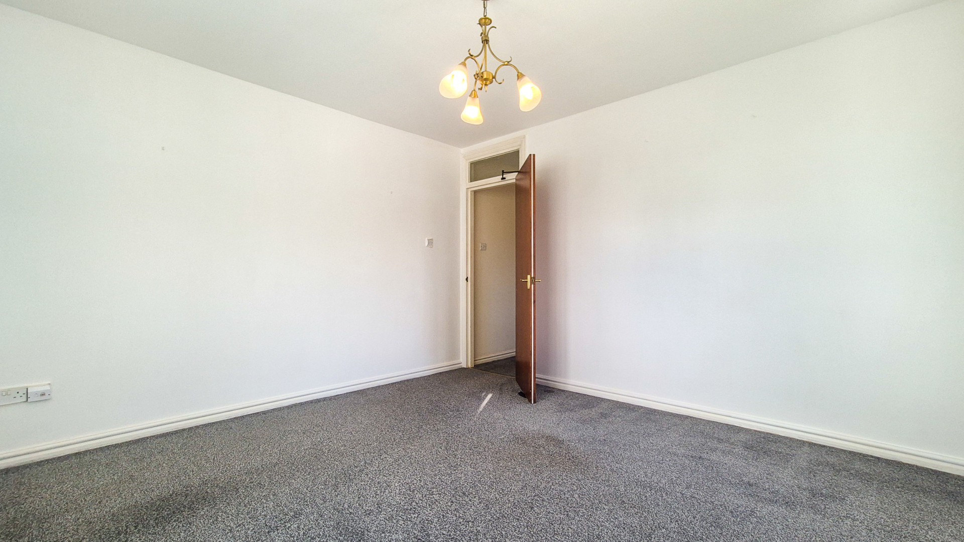 Apt. 6, 2 Rosebank Court, Stevenson Way, Farmhill, IM2 2PD, Braddan. - Photo 3 of 10