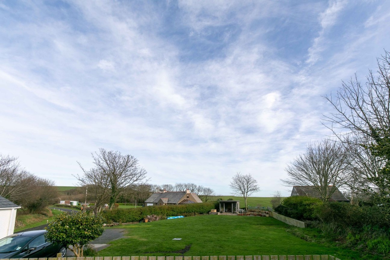 Bluebell Cottage, Ramsey, IM7 4AF. - Photo 5 of 19